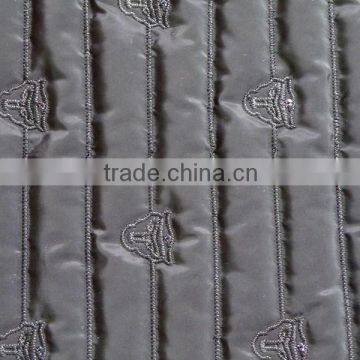 Fashion Polyester Stripe Embroidered Thermal Padded Fabric With Quilting for Down Coats/jacket