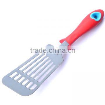 nylon plastic cutlery slotted fish turner with standing handle