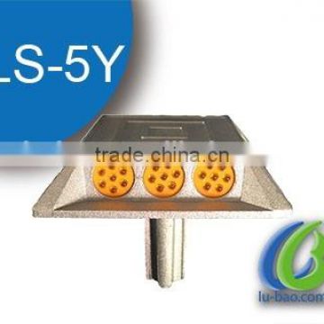 LS-5Y Yellow 5V/0.7W Led solar cat eyes road stud