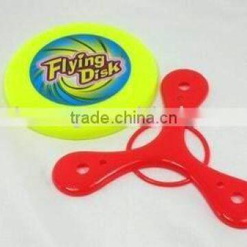 plastic frisbee