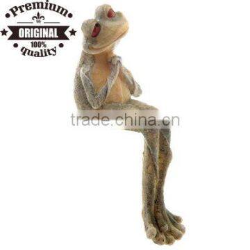 polyresin garden decoration Long legged garden frog daydreaming