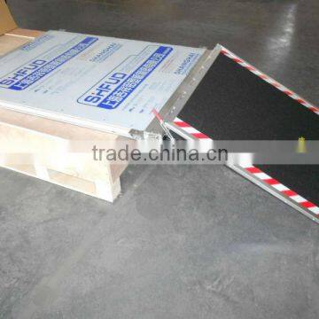 Manual Wheelchair Loading Ramp for Low Floor Bus