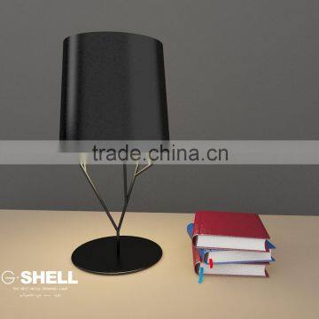 Contemporary Classic Style Metal Decoration Hotel Table Lamp