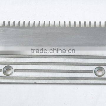 Escalator Comb Plate 193.3*142.4*8.4mm, Aluminum, middle