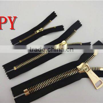 garment accesories& metal teeth dyeable zippers