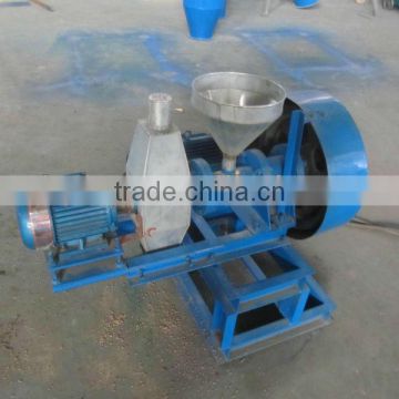 new design Q-52 China fish food pellets mill