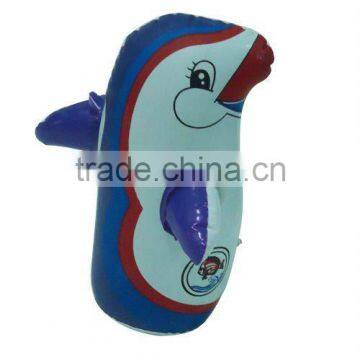 Fashionable pvc inflatable penguin tumbler pvc toys for School kid toys,promotion print animal toys