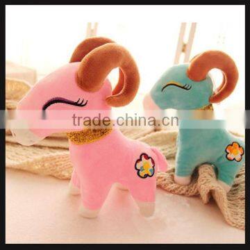 Cute Small Goat Plush Toys for Vending Machine photo-3