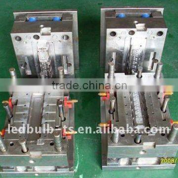 Double color injection mould 5