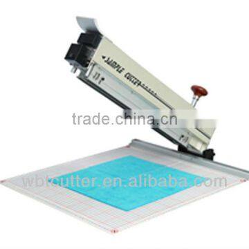 Zig Zag swatch cloth sample cutting machine