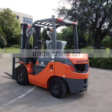 Japan engine 2.5t gasoline forklift with side shifter available