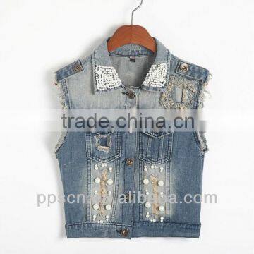 ss new fashion basic denim vest with pearl,with fashion patch on shoulder,made in china