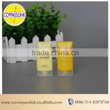 disposable set for hotel amenities plastic tube packaging /shampoo/body lotion/shower gel/conditioner