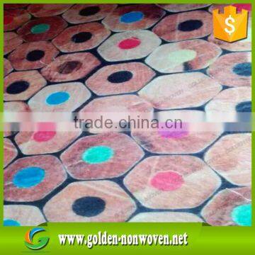 Printed and Colorful Spunbond Nonwoven Fabric in Roll for Printed Spunbond Non Woven Table Cloth photo-3