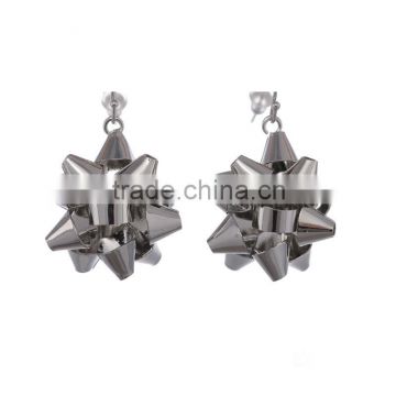 2014 fashion flower shaped ladies earrings designs pictures