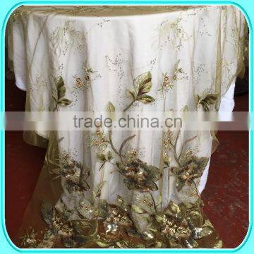 LACE TABLE CLOTH photo-2