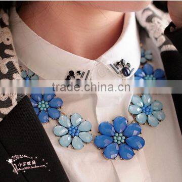 Fashion Flower Statement Necklace Jewelry photo-5