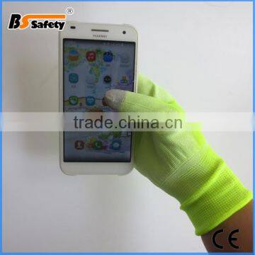 BSSAFETY anti static touch screen PU coated green gloves