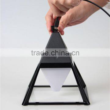 Fashionable Zinc Alloy Chargeable 100-240V Depo Auto Lamp for Christmas photo-5