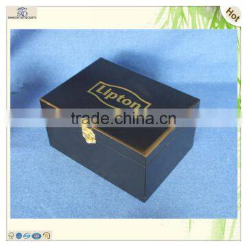 Large Grid Design Pine Hinge Lid Wooden Fruit Box photo-2