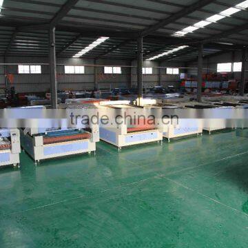 MC1610 China Co2 Laser Fabric Cutting Machine With Auto Feeding System photo-6