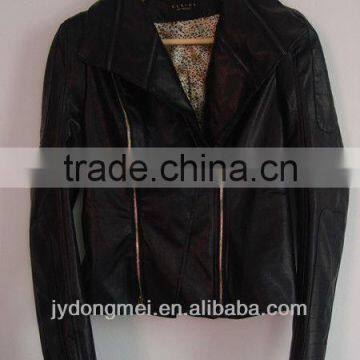 black color women fashion leather jacket with zipper