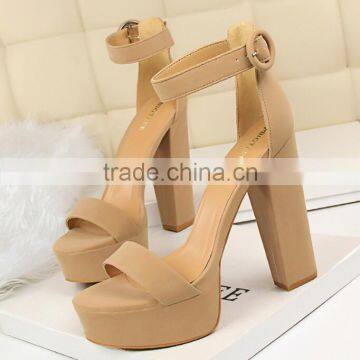 Zm50270b Europe Chunky Heels Slim Women Sexy High Heel Shoes Open Toe Buckle Lady Sandals photo-2