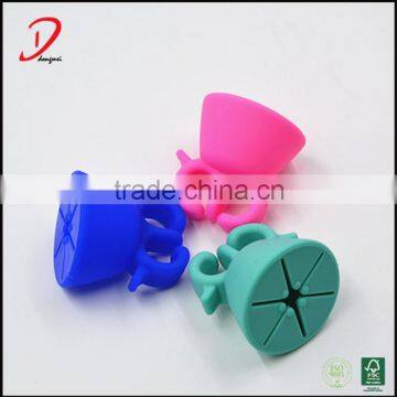 silicone wearable nail polish holder ,nail varnish bottle holder finger ring,silicone rubber finger ring