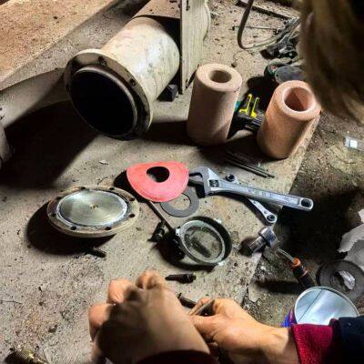 laotes copper tube cracked and water entered. yongyuan heat pump unit yssr - 1500ag/2 failed to load. fusheng compressor seized.