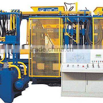 Cougar 2000A semi-automatic block making machine