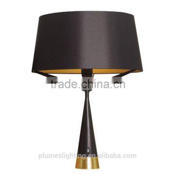Hot Sell Special Design Triadius Iron Table Lamp PLT8093