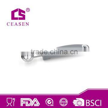 LFGB/FDA 2015 New Series Stainless Steel Watermelon Spoon With PP Handle