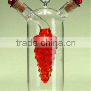 exquisite workmanship transparent glass oil and vinegar bottle