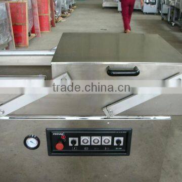 Vacuum bag sealing machine