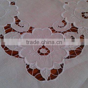 Hand Embroidered Linen Table Cloth No.12 photo-3