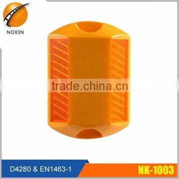 Epoxy and Quartz Sand Filling PMMA Aliminium Reflective Road Stud