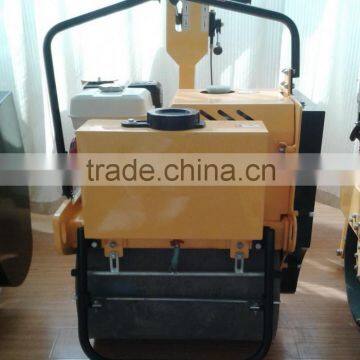 Asphalt and concrete surface compaction machine, single drum vibration compact road roller
