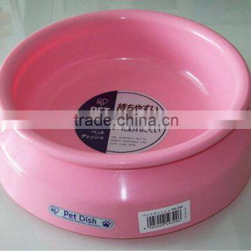 round shaped plastic pet bowl