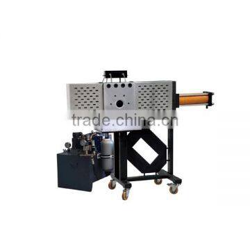 Single pillar continuous screen changer for melt line