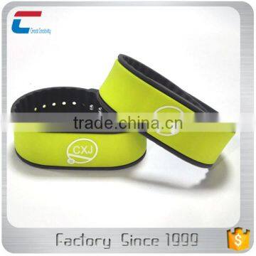Bicolor Laser Serial UID Number Printing Silicone NTAG213 Wristband photo-2