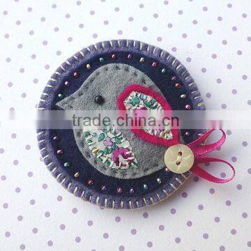 Hot new bestselling product wholesale alibaba handmade quality Felt Bird Brooch Pin made in China