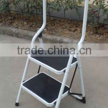 2 steps folding step ladder with safety rail