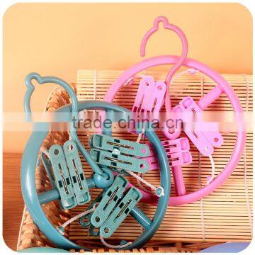 C216 2017 High Quality Drying Clothes Plastic Hanger With Clips Round Shape photo-2