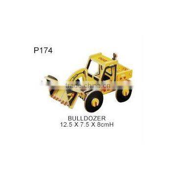 P174 COLORED WOODEN PUZZLE