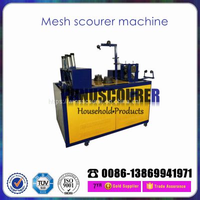 Full automatic wire mesh scourer making machine