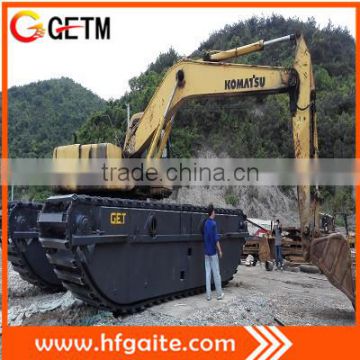 Amphibious excavator for shrimp ponds