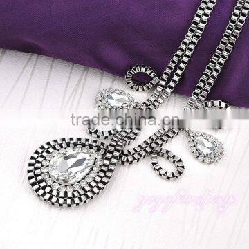 Wholesale Rehinesone Gold Jewelry Necklace Design for Girls photo-4