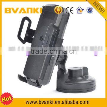 Mobile Phone Use and Electric Type Rechargeable Wireless Mobile Charger in Car photo-4