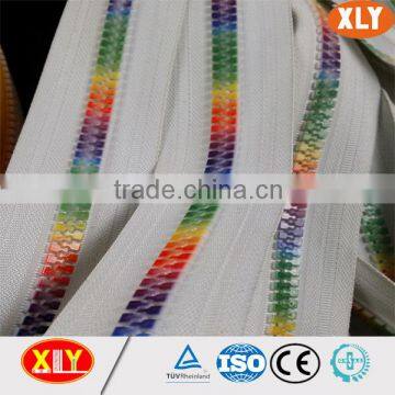 Special Design Multi-color Plastic Zipper Rolls, Custom Derlin Zipper for Bags photo-3