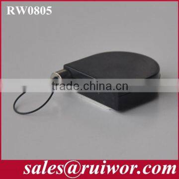 D-shaped Guard against theft Hold Retracted Lanyard